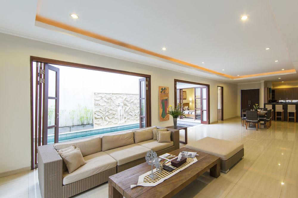 White Lotus Villas Seminyak Esterno foto