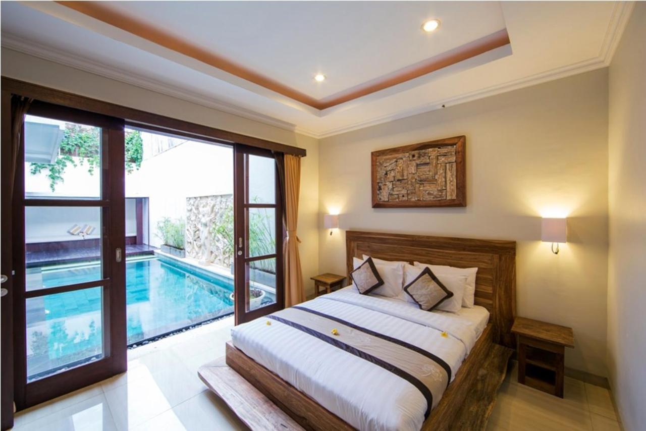 White Lotus Villas Seminyak Esterno foto