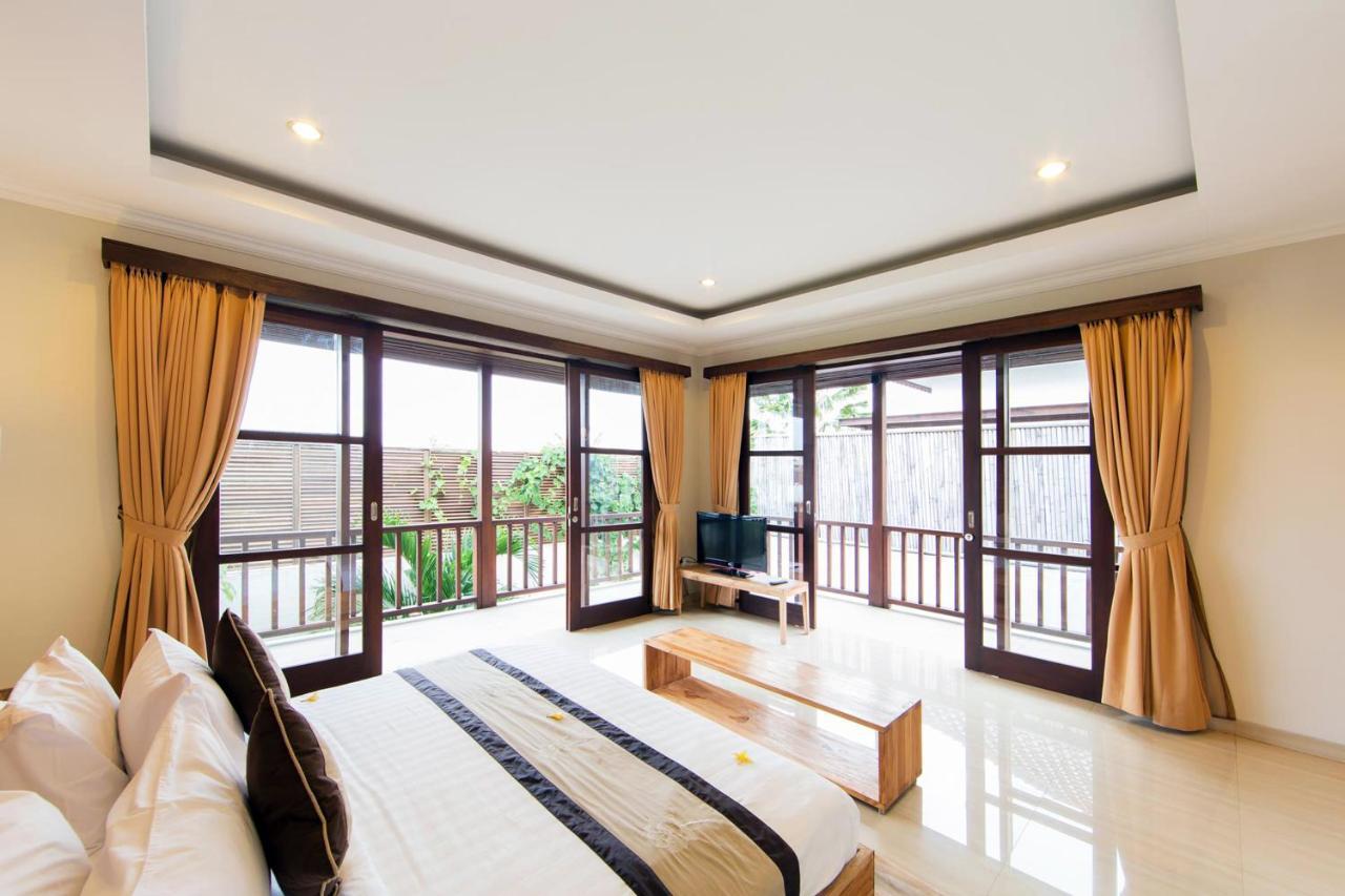 White Lotus Villas Seminyak Esterno foto
