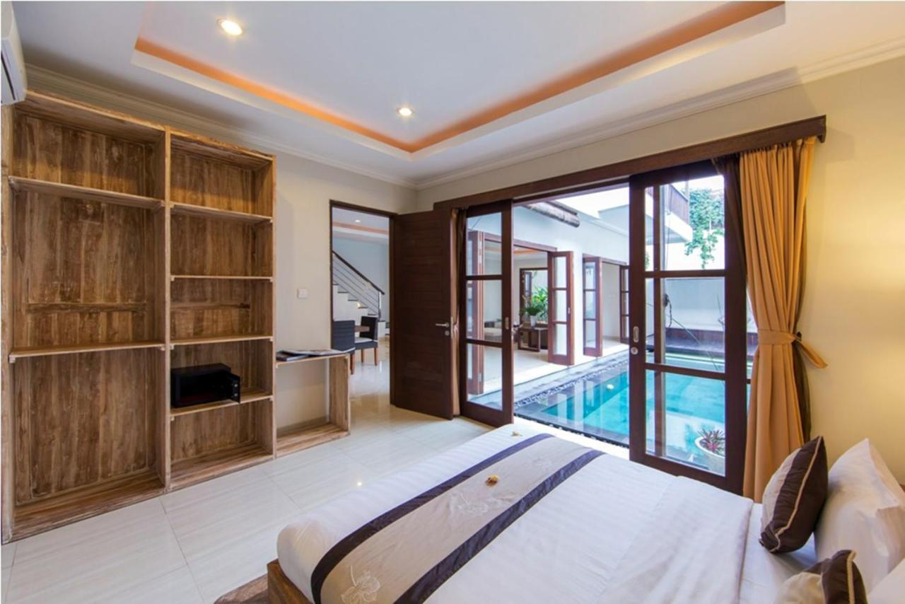 White Lotus Villas Seminyak Esterno foto